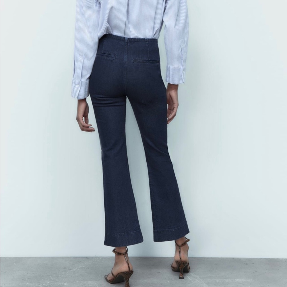 Zara NWOT Dark wash pocket button front straight leg semi cropped denim jeans - Picture 8 of 9